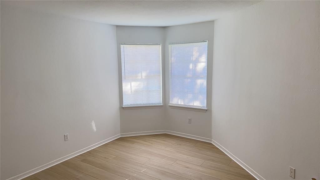 For Rent: $1,750 (2 beds, 2 baths, 1133 Square Feet)