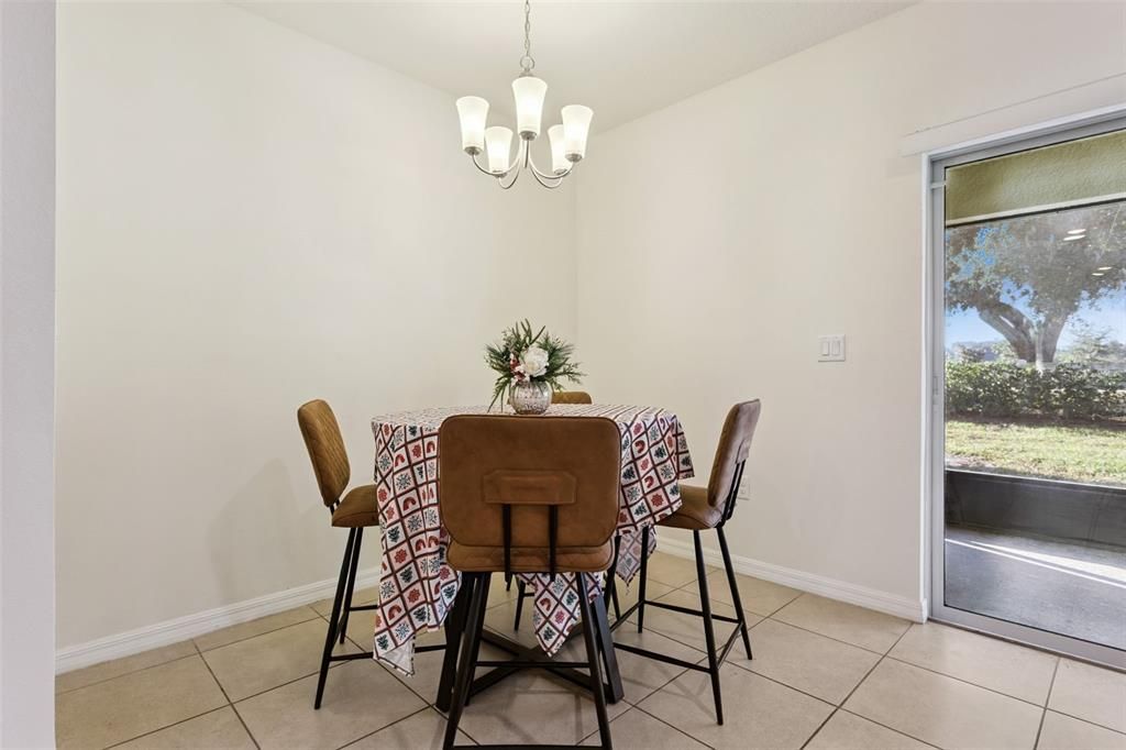 For Sale: $300,000 (3 beds, 2 baths, 1507 Square Feet)