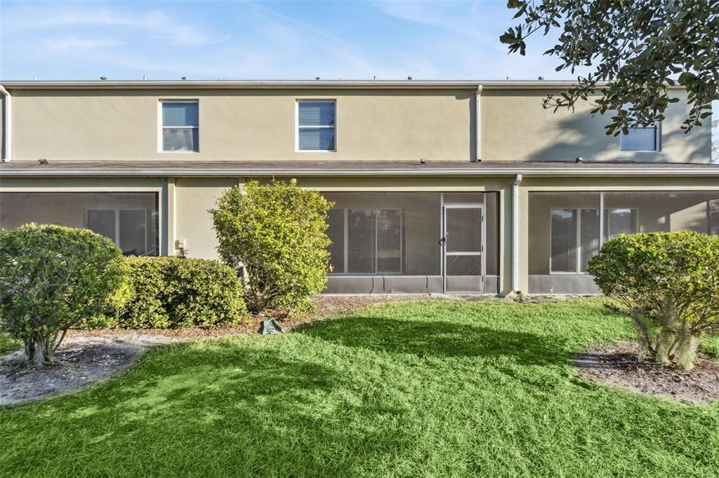 For Sale: $300,000 (3 beds, 2 baths, 1507 Square Feet)