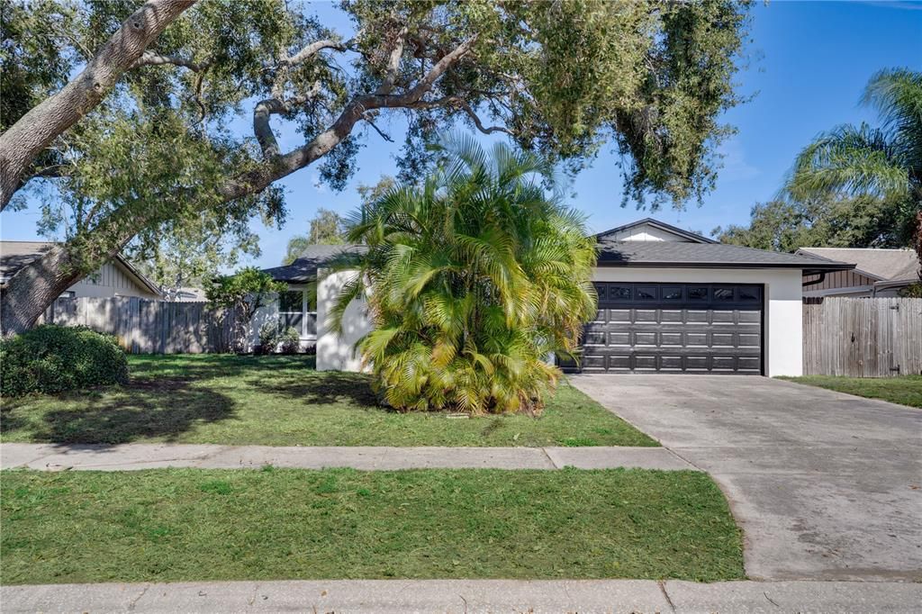 На продажу: $579,000 (3 спален, 2 ванн, 1397 Квадратных фут)