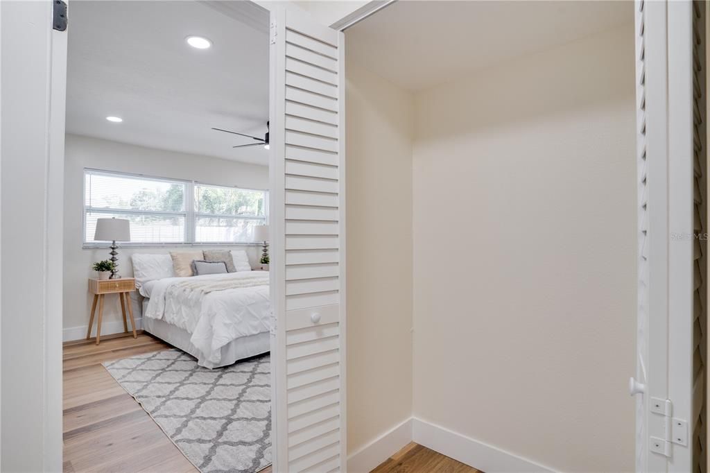 На продажу: $579,000 (3 спален, 2 ванн, 1397 Квадратных фут)