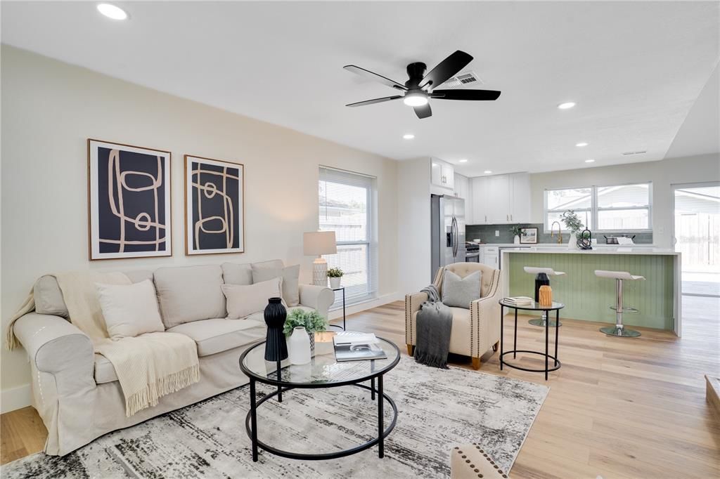 На продажу: $579,000 (3 спален, 2 ванн, 1397 Квадратных фут)