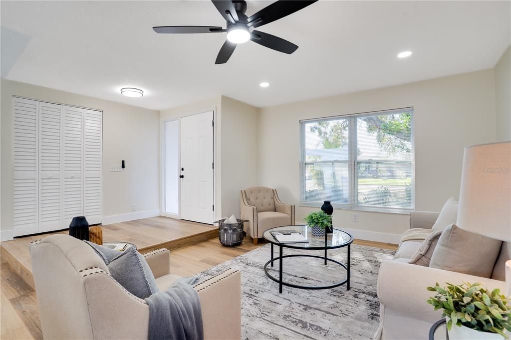 На продажу: $579,000 (3 спален, 2 ванн, 1397 Квадратных фут)