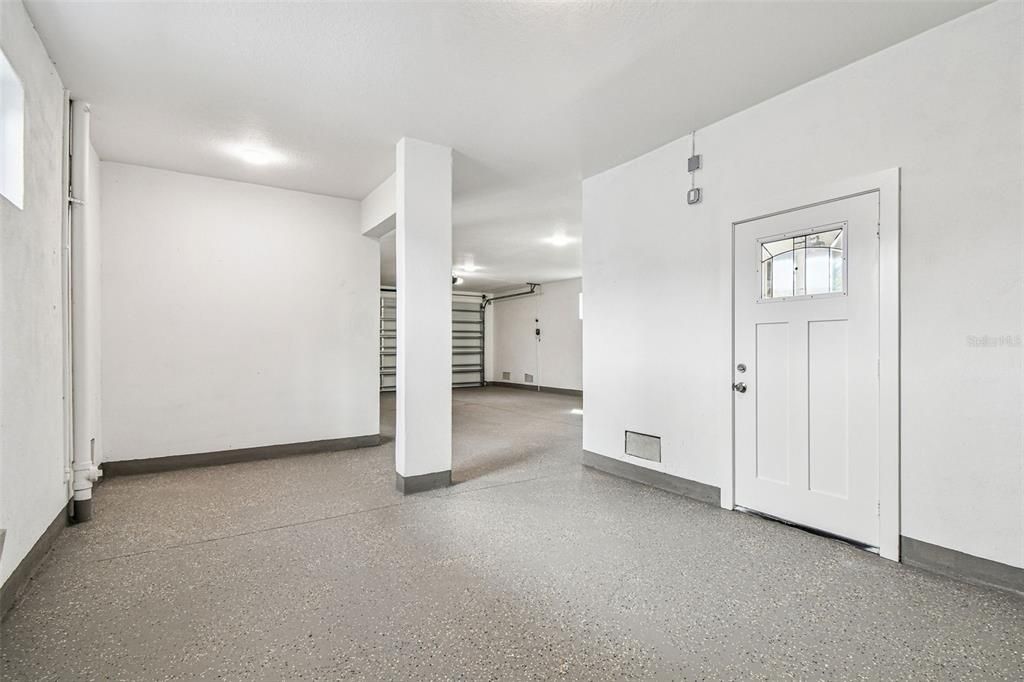 待售: $1,585,000 (3 贝兹, 2 浴室, 2436 平方英尺)