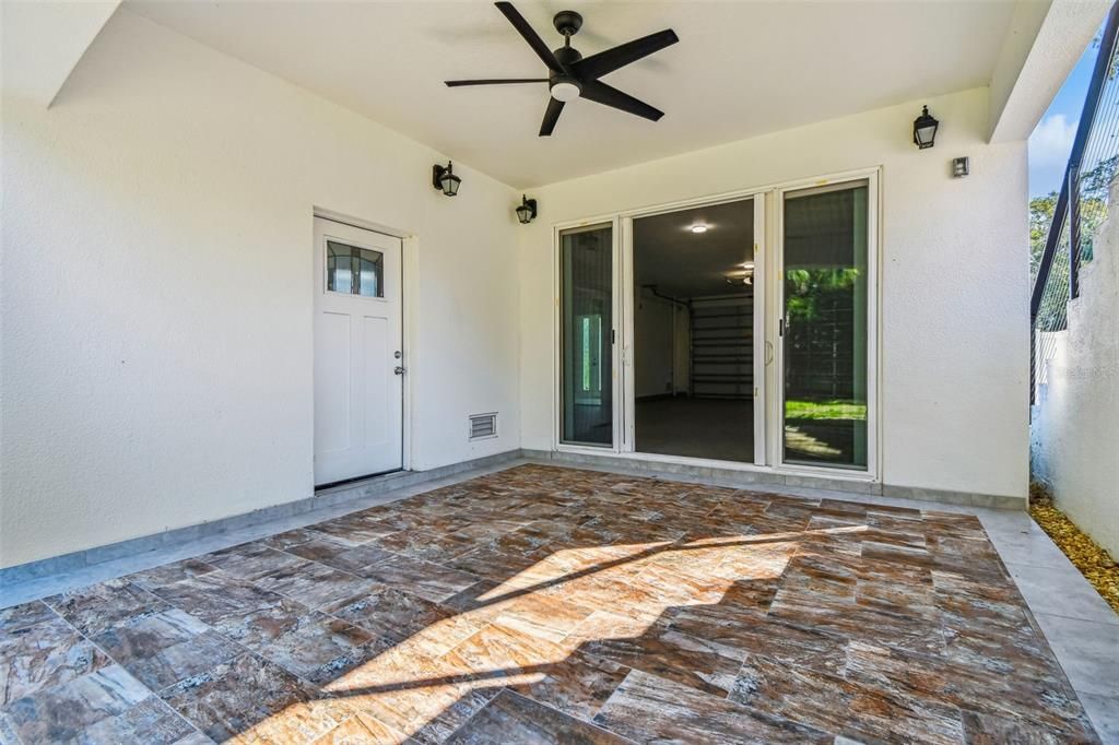 待售: $1,585,000 (3 贝兹, 2 浴室, 2436 平方英尺)