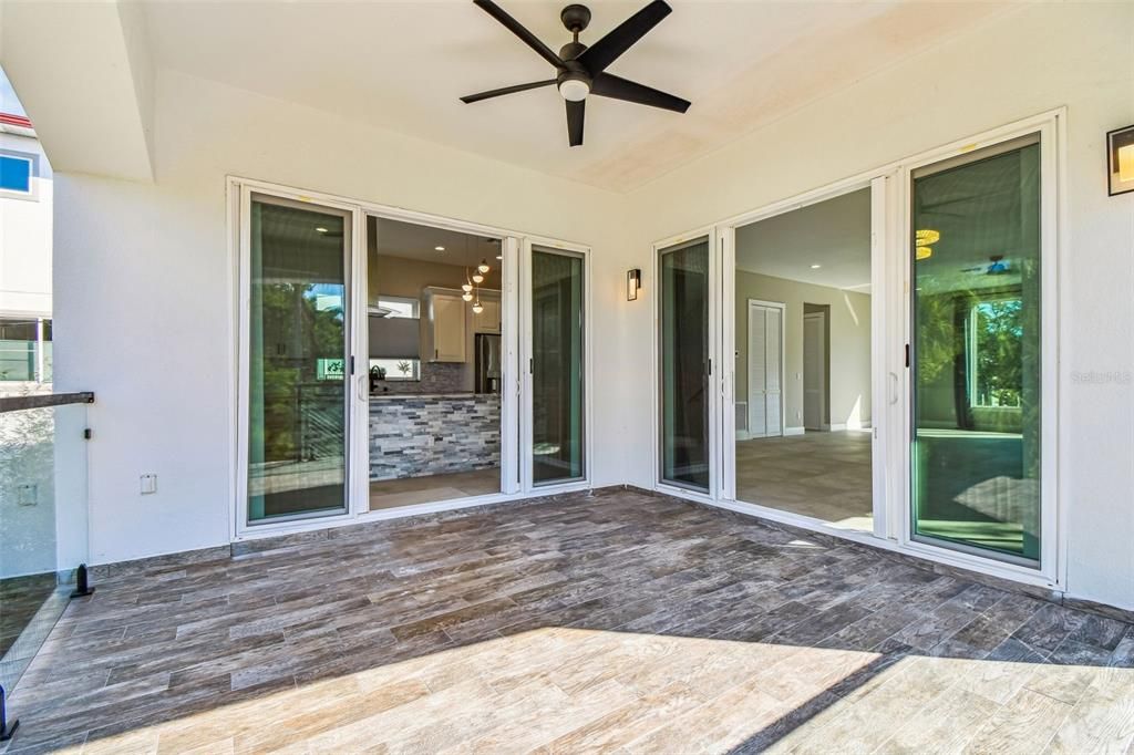 待售: $1,585,000 (3 贝兹, 2 浴室, 2436 平方英尺)