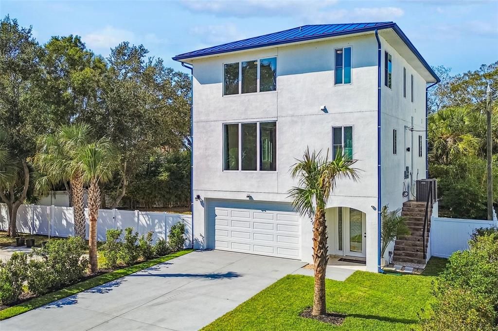 待售: $1,585,000 (3 贝兹, 2 浴室, 2436 平方英尺)