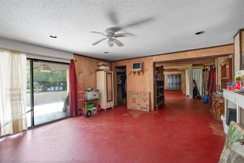 En Venta: $775,000 (4 camas, 3 baños, 2619 Pies cuadrados)