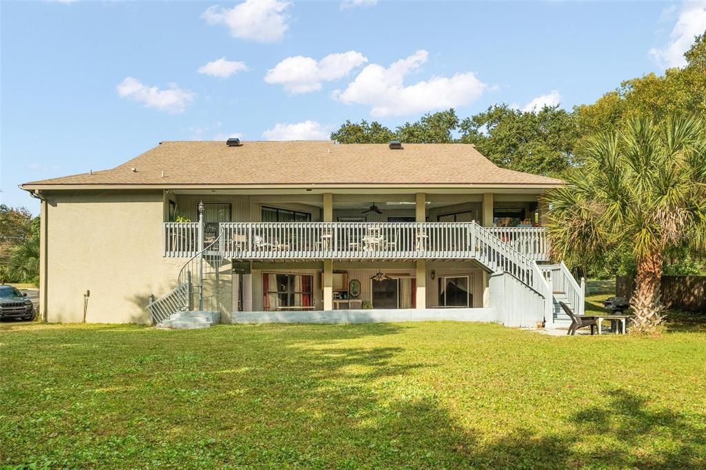 En Venta: $775,000 (4 camas, 3 baños, 2619 Pies cuadrados)