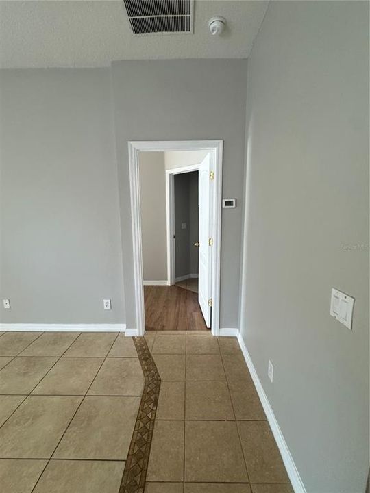 出租: $2,795 (4 贝兹, 2 浴室, 2254 平方英尺)