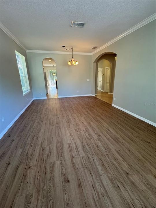 出租: $2,795 (4 贝兹, 2 浴室, 2254 平方英尺)