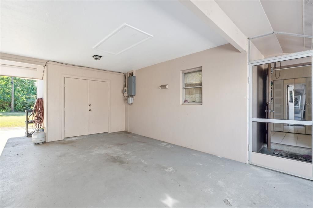 En Venta: $174,900 (2 camas, 2 baños, 1261 Pies cuadrados)