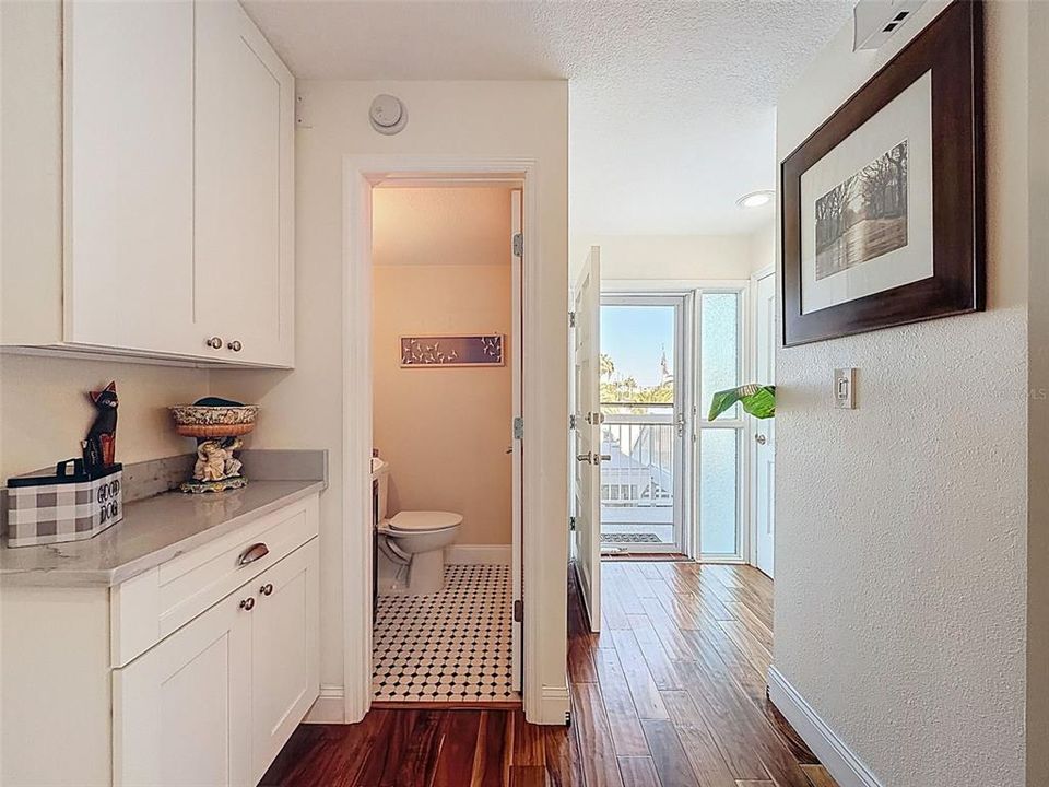 В аренду: $2,850 (2 спален, 2 ванн, 1290 Квадратных фут)