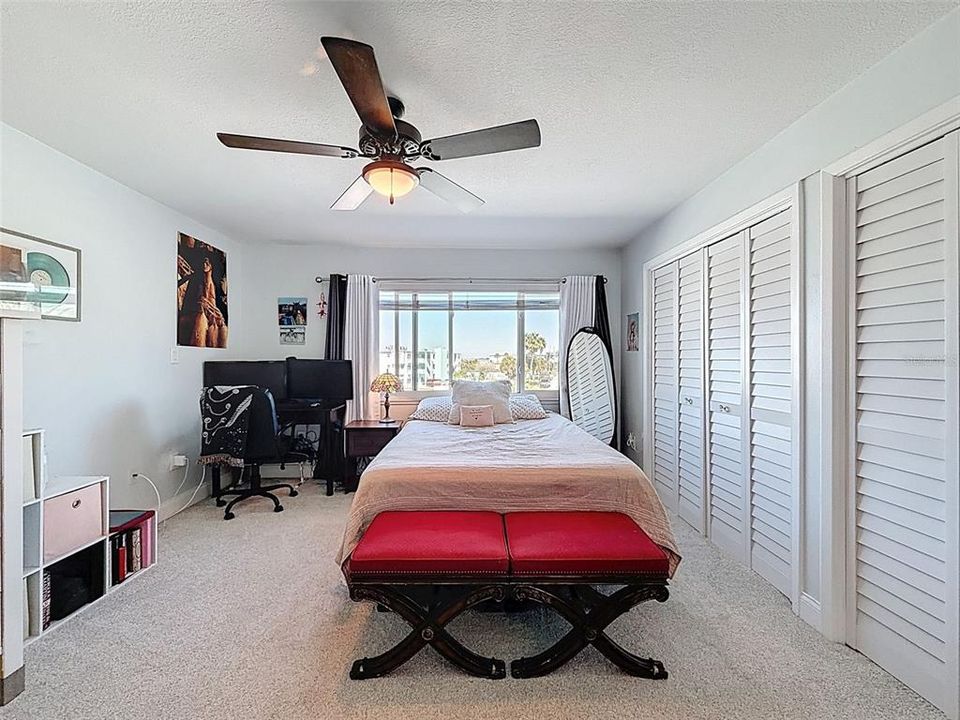 В аренду: $2,850 (2 спален, 2 ванн, 1290 Квадратных фут)