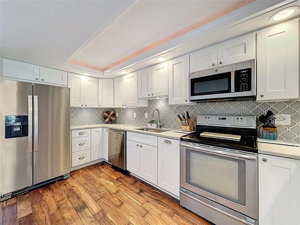 В аренду: $2,850 (2 спален, 2 ванн, 1290 Квадратных фут)