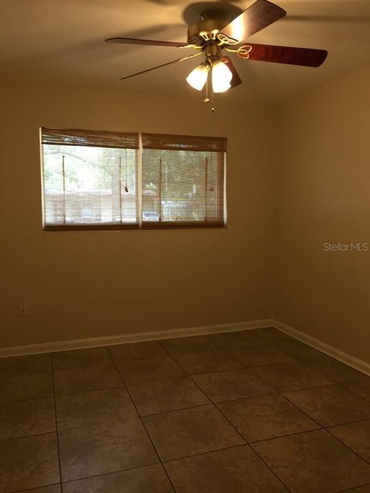 For Rent: $1,995 (4 beds, 2 baths, 1626 Square Feet)