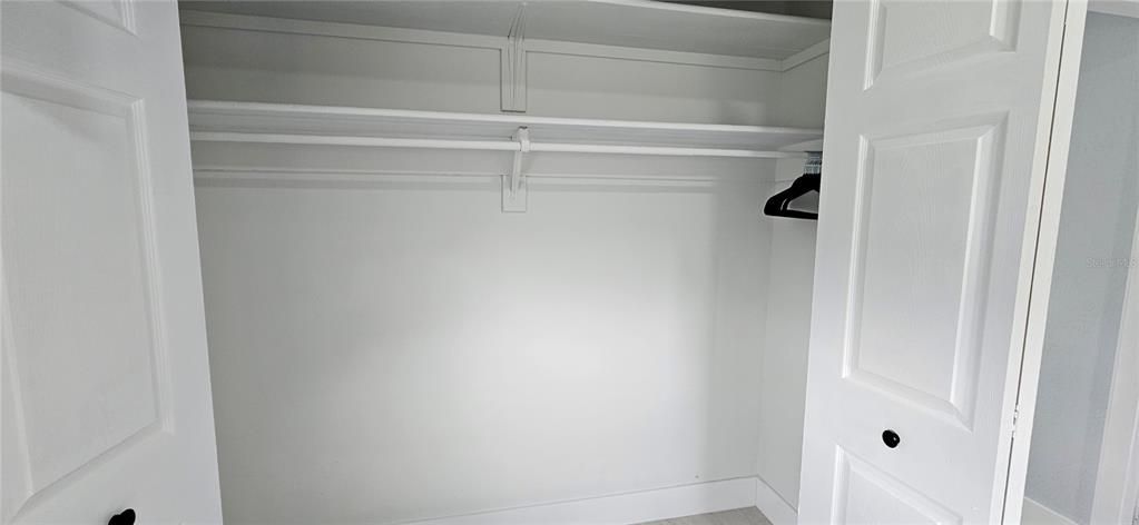 For Rent: $2,300 (3 beds, 2 baths, 1370 Square Feet)