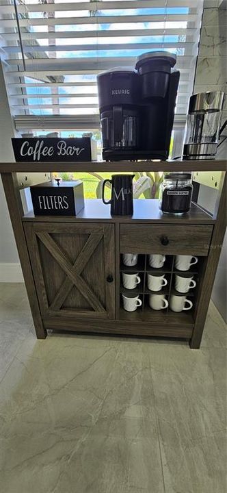 For Rent: $2,300 (3 beds, 2 baths, 1370 Square Feet)