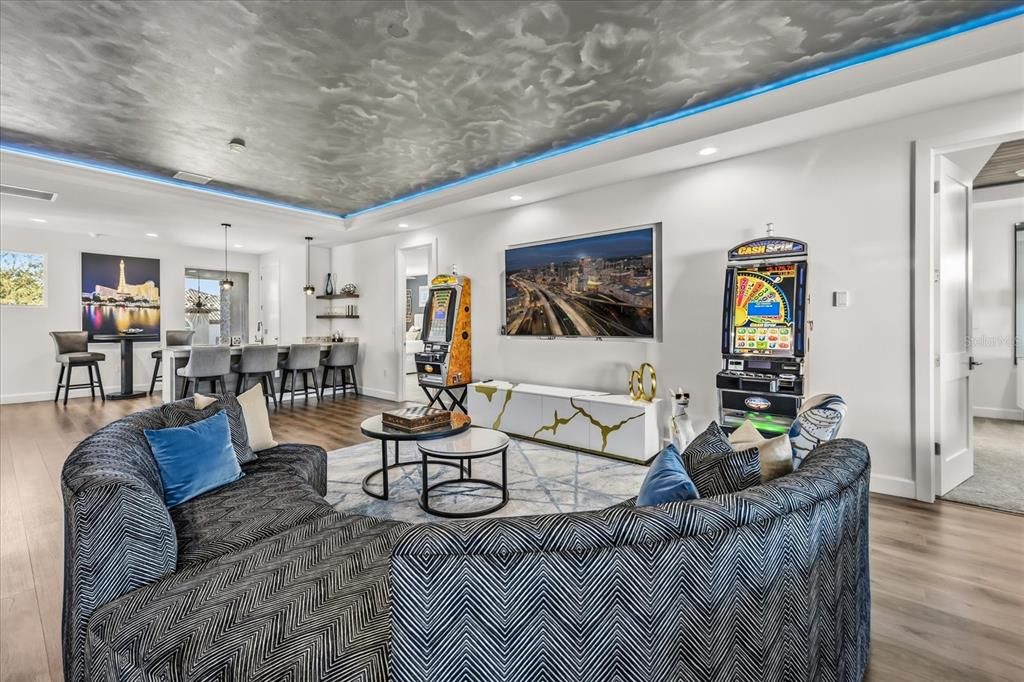 En Venta: $2,300,000 (6 camas, 6 baños, 5833 Pies cuadrados)