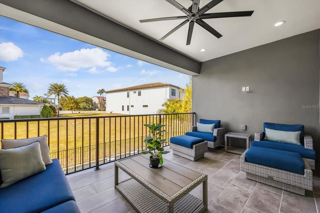 En Venta: $2,300,000 (6 camas, 6 baños, 5833 Pies cuadrados)