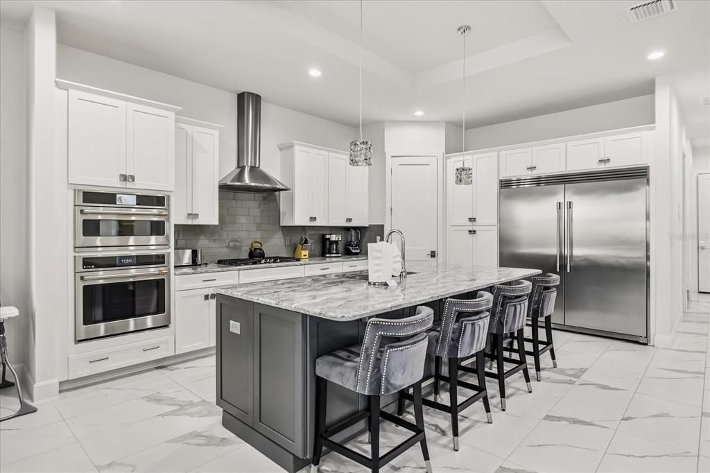 En Venta: $2,300,000 (6 camas, 6 baños, 5833 Pies cuadrados)