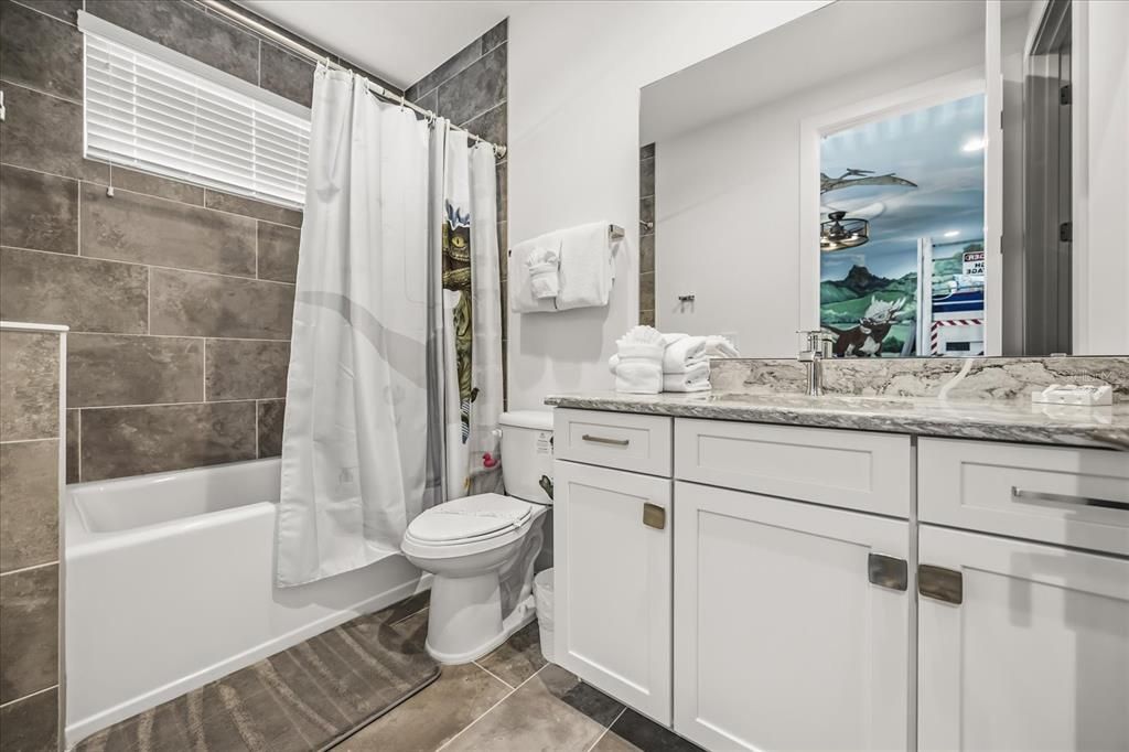 En Venta: $2,300,000 (6 camas, 6 baños, 5833 Pies cuadrados)