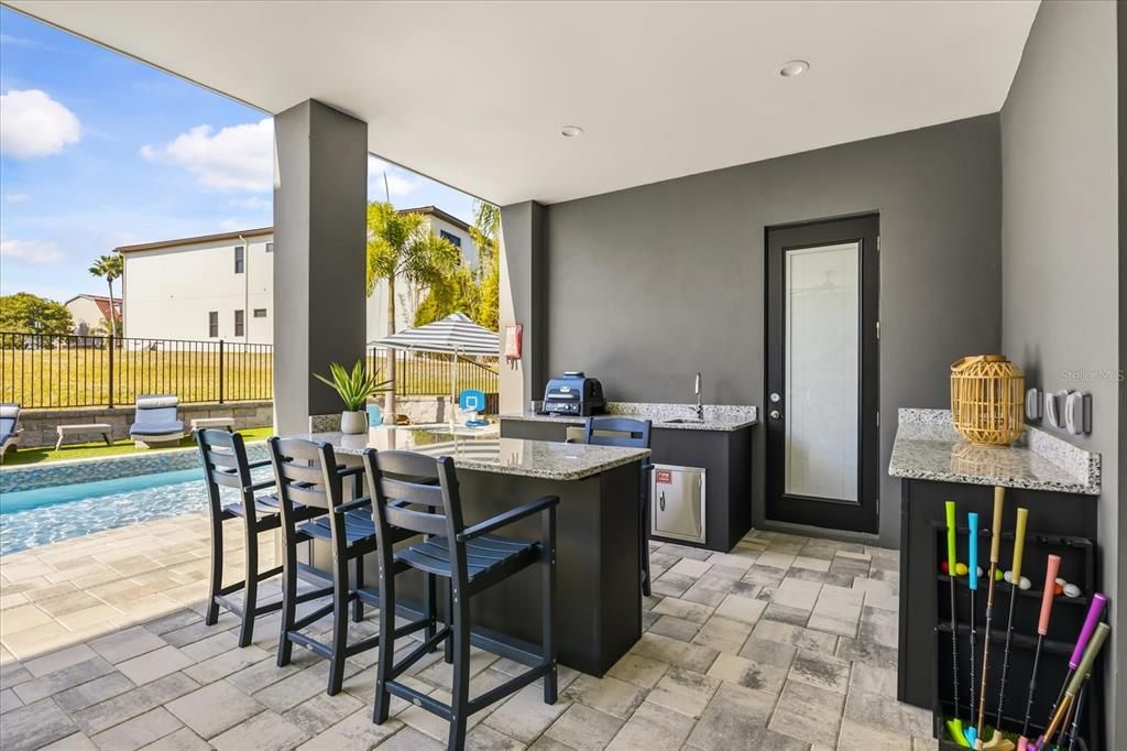 En Venta: $2,300,000 (6 camas, 6 baños, 5833 Pies cuadrados)