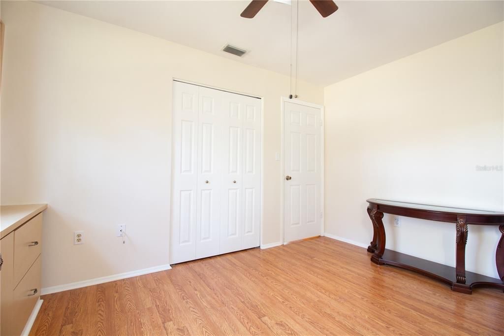 Active With Contract: $430,000 (3 beds, 2 baths, 1325 Square Feet)