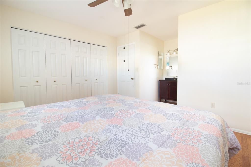 Active With Contract: $430,000 (3 beds, 2 baths, 1325 Square Feet)