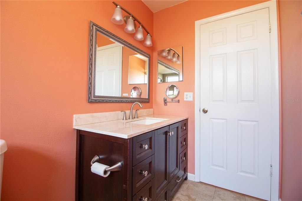 Active With Contract: $430,000 (3 beds, 2 baths, 1325 Square Feet)