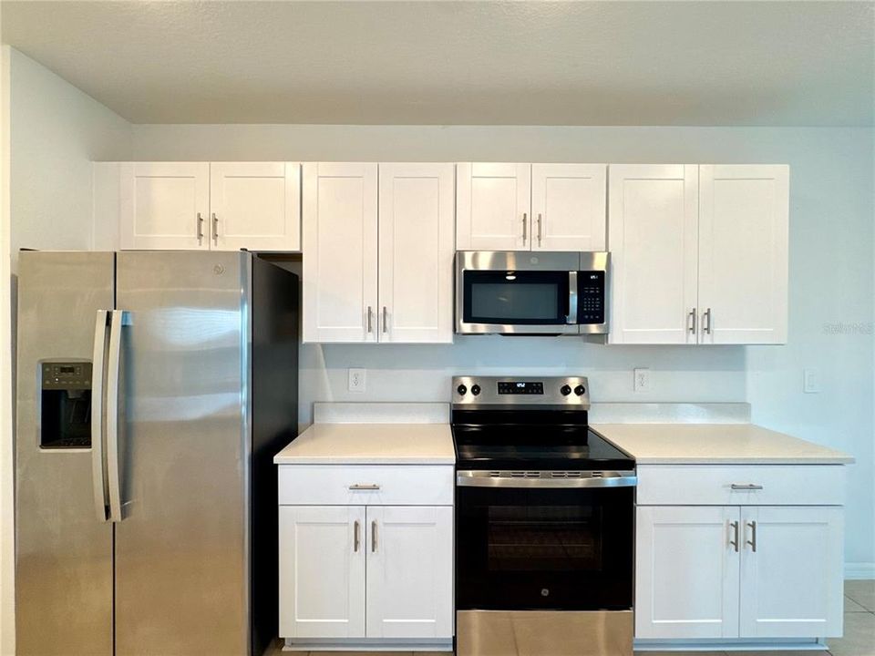 На продажу: $378,000 (4 спален, 2 ванн, 2271 Квадратных фут)