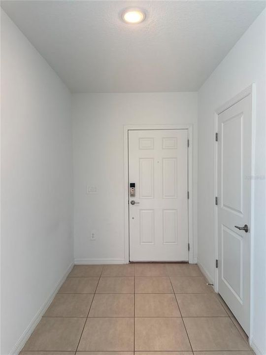 На продажу: $378,000 (4 спален, 2 ванн, 2271 Квадратных фут)