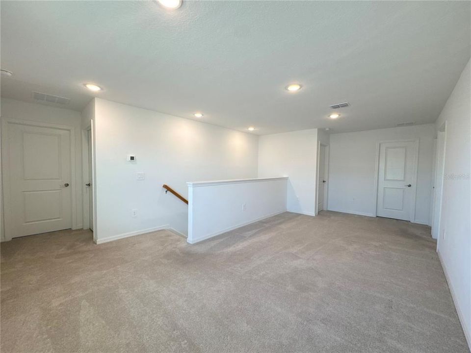 На продажу: $378,000 (4 спален, 2 ванн, 2271 Квадратных фут)