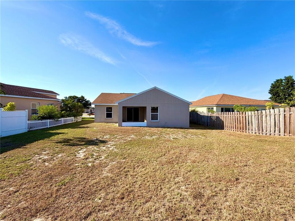 待售: $264,500 (3 贝兹, 2 浴室, 1269 平方英尺)