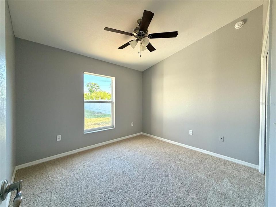 待售: $264,500 (3 贝兹, 2 浴室, 1269 平方英尺)