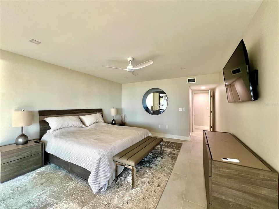 En Renta: $5,950 (3 camas, 2 baños, 2069 Pies cuadrados)