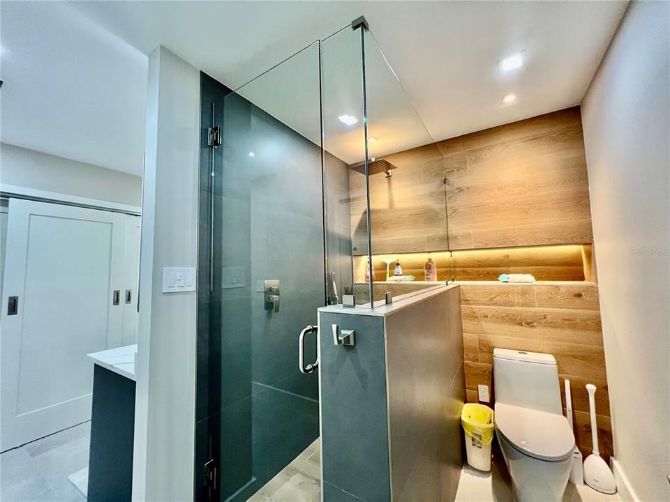 En Renta: $5,950 (3 camas, 2 baños, 2069 Pies cuadrados)