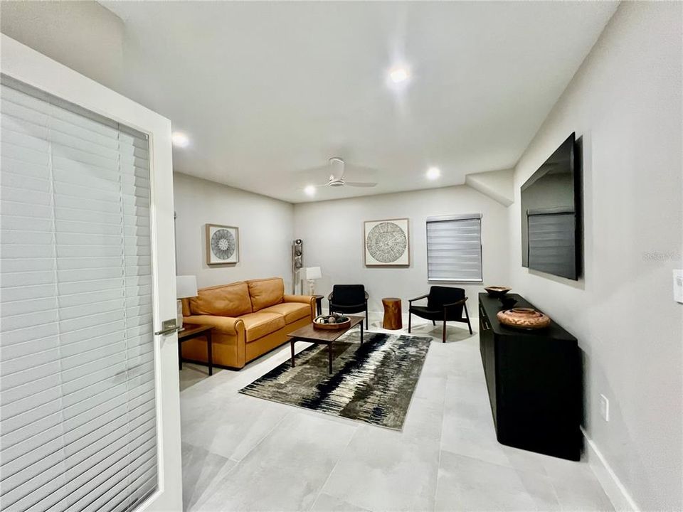 En Renta: $5,950 (3 camas, 2 baños, 2069 Pies cuadrados)