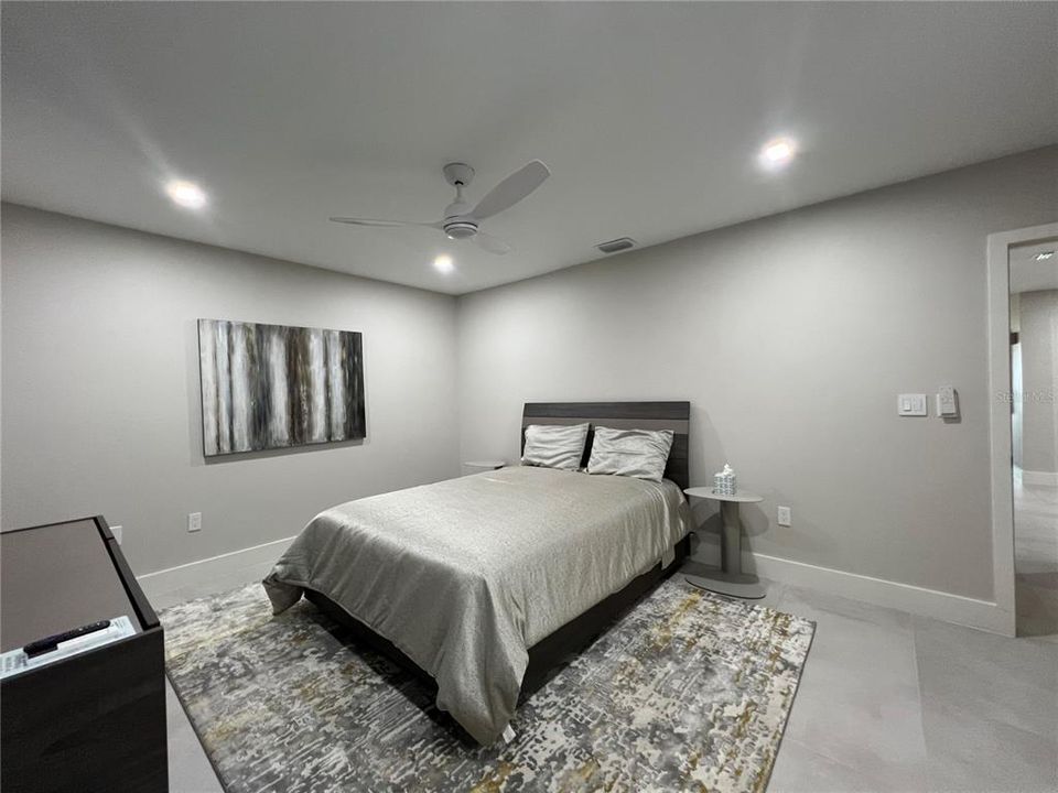 En Renta: $5,950 (3 camas, 2 baños, 2069 Pies cuadrados)