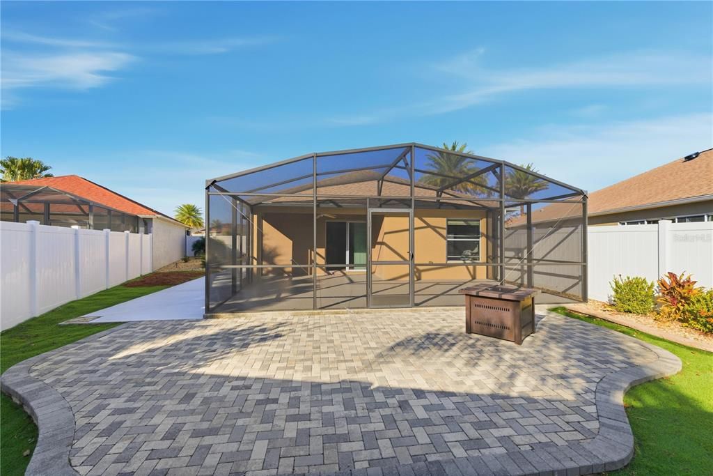 En Venta: $440,000 (3 camas, 2 baños, 1357 Pies cuadrados)