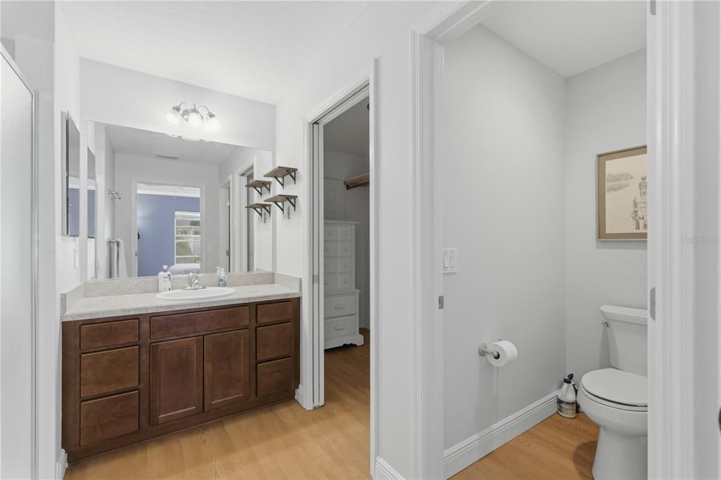 En Venta: $440,000 (3 camas, 2 baños, 1357 Pies cuadrados)