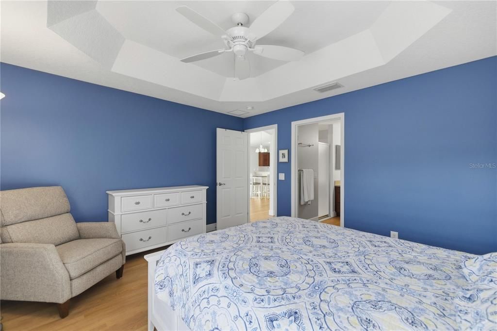 En Venta: $440,000 (3 camas, 2 baños, 1357 Pies cuadrados)