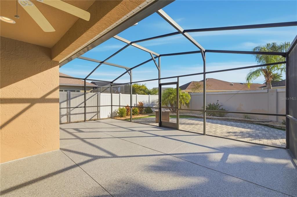 En Venta: $440,000 (3 camas, 2 baños, 1357 Pies cuadrados)