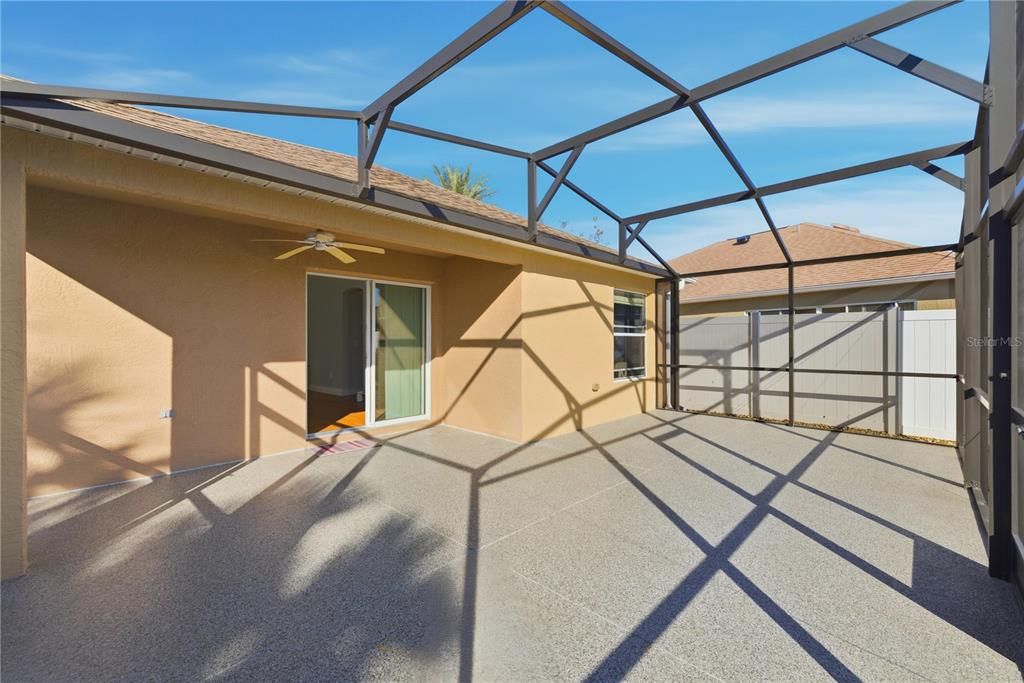 En Venta: $440,000 (3 camas, 2 baños, 1357 Pies cuadrados)