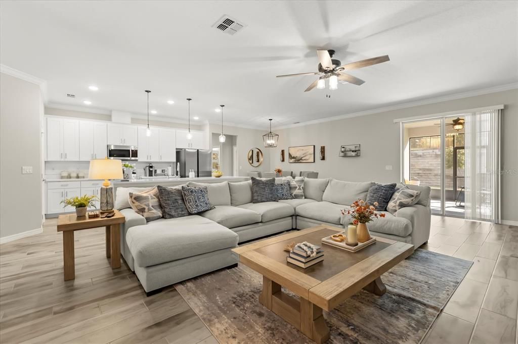 На продажу: $425,000 (3 спален, 2 ванн, 2062 Квадратных фут)