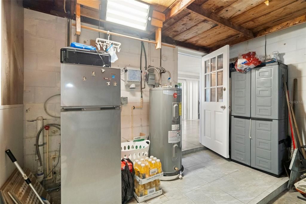 На продажу: $605,000 (3 спален, 1 ванн, 1320 Квадратных фут)