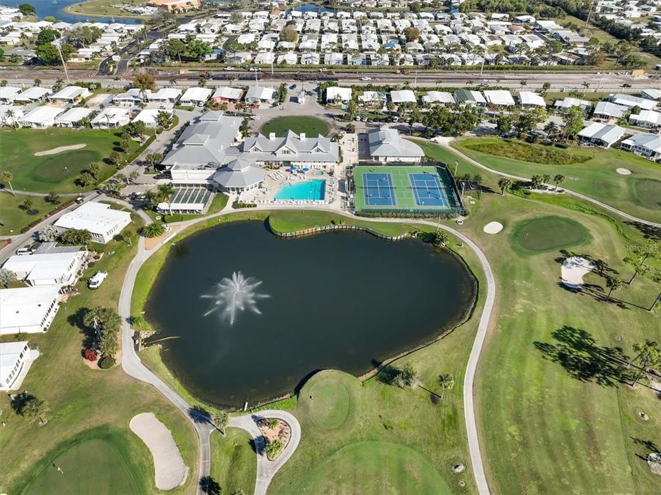 For Sale: $117,500 (2 beds, 2 baths, 1032 Square Feet)