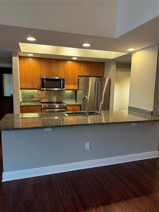 For Rent: $3,200 (2 beds, 2 baths, 1323 Square Feet)