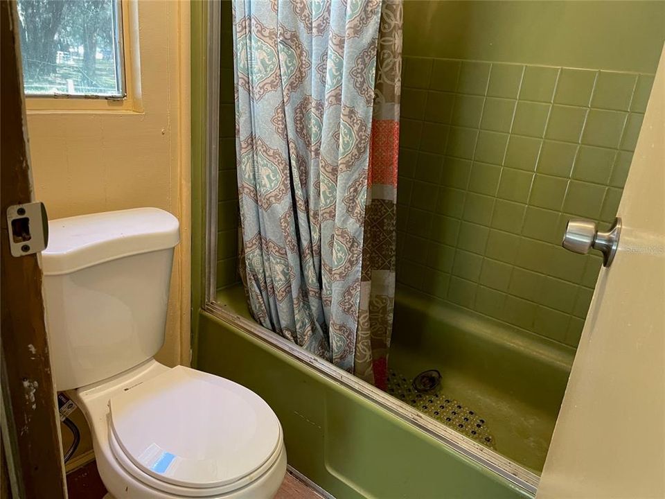 For Rent: $1,585 (2 beds, 2 baths, 744 Square Feet)