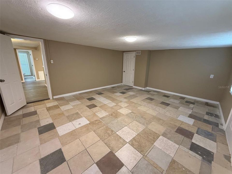 待售: $299,900 (3 贝兹, 2 浴室, 1757 平方英尺)